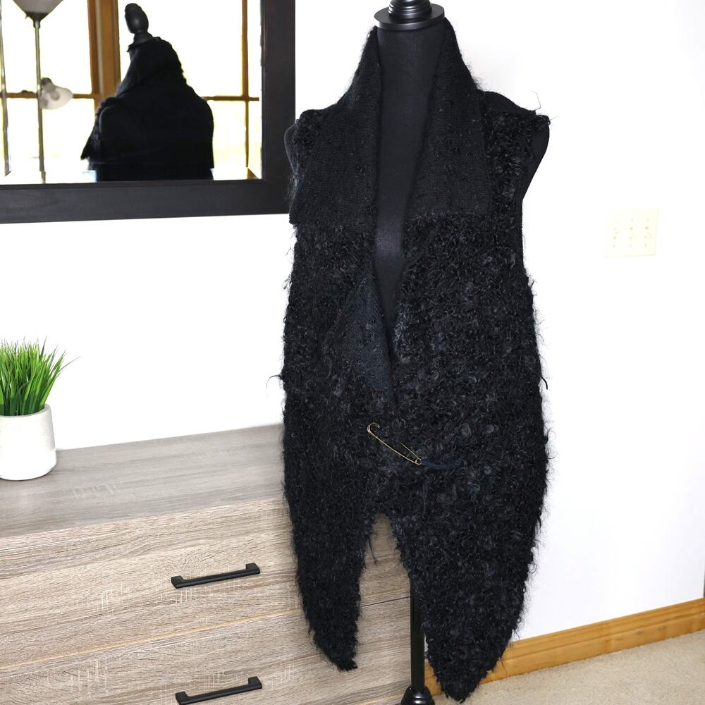 Fuzzy Textured Drapefront Vest